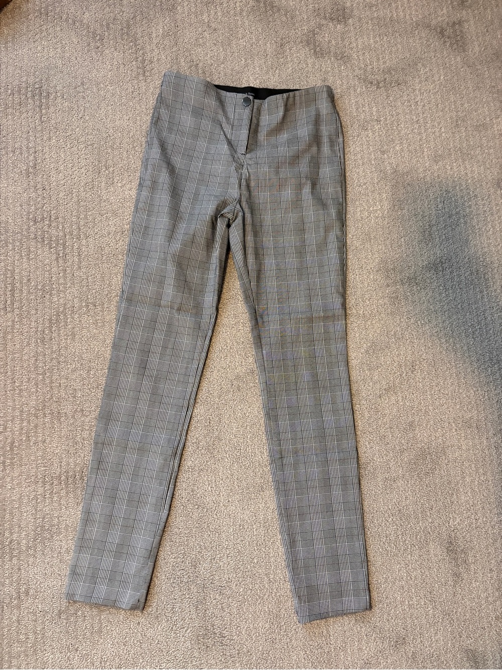 Violets and Roses Women’s Pants